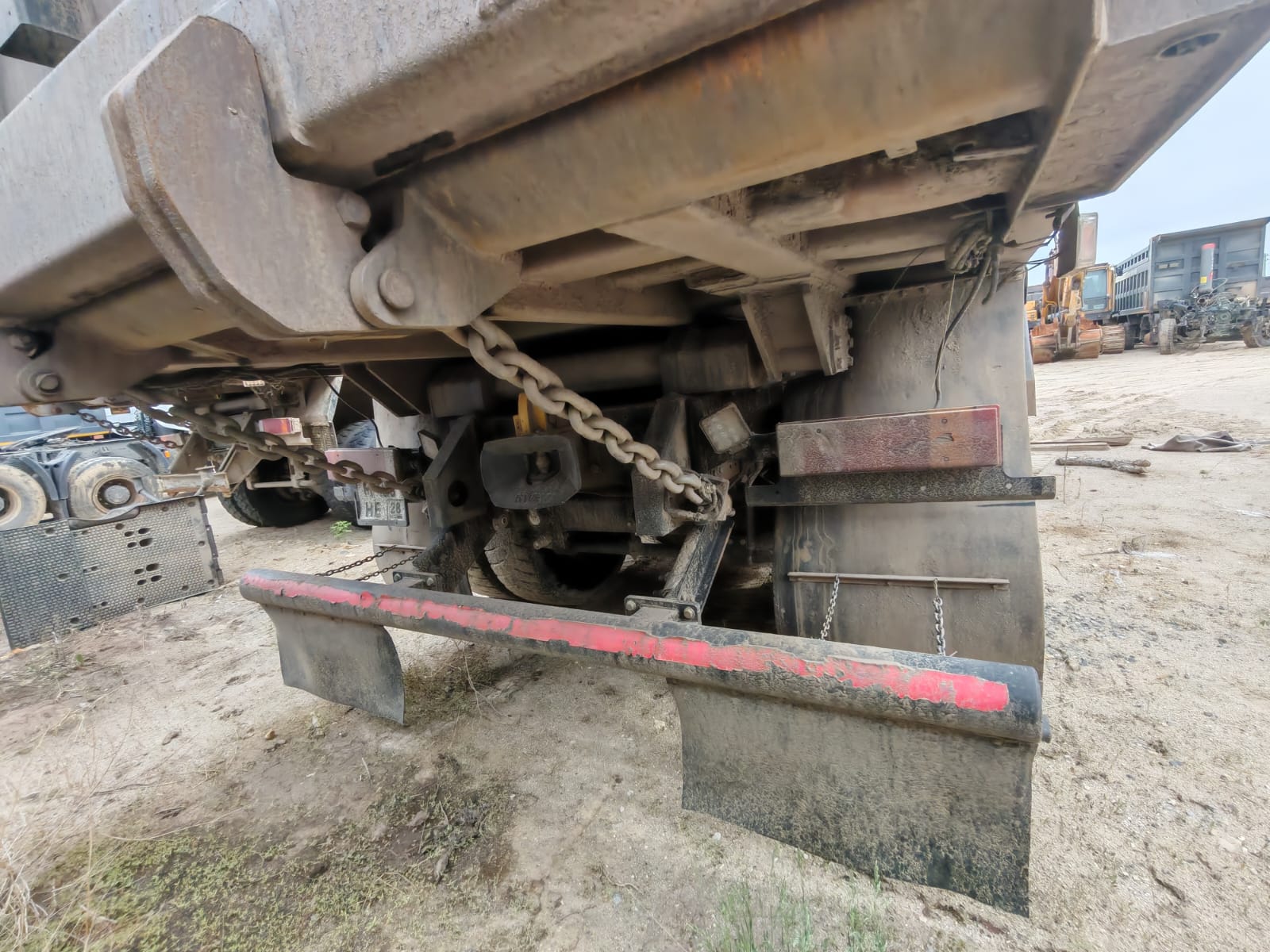 Shacman (Shaanxi) SX* 8x4 Самосвал 2024 г. - фото 15